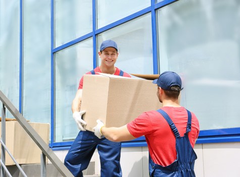 Modern slavery statement introduction for Man With Van Canningtown