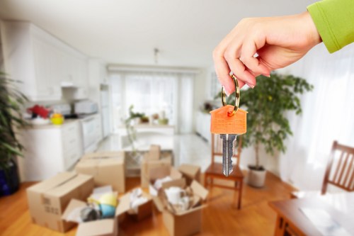 Packing and loading support for a house move in Canningtown