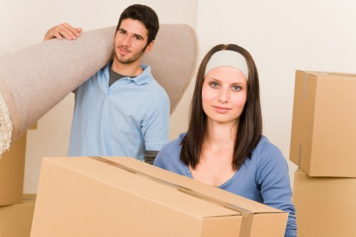 Flat moving support in Canningtown with access planning